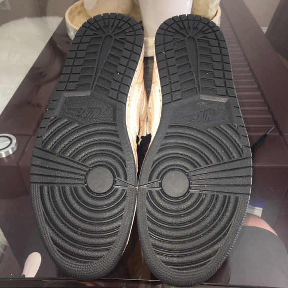 Nike Jordan 1 Mid SE Brushstroke NWB - Picture 7 of 14